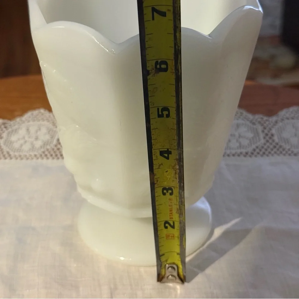 Elegant scalloped White Milk Glass Vase